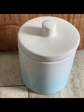 Ombre Ceramic Canister - White to Light Blue
